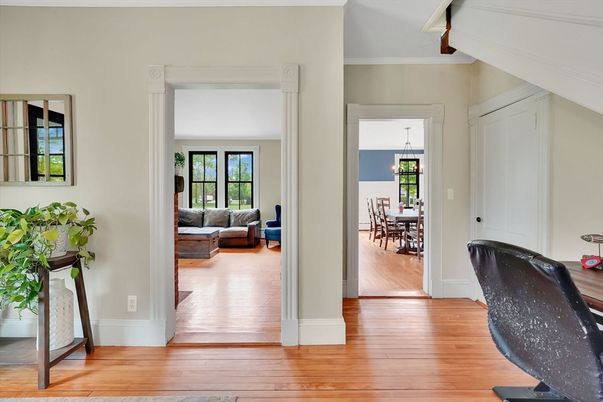 Dining room, Interior, Living room, Pendant Lights, Wood Texture Flooring