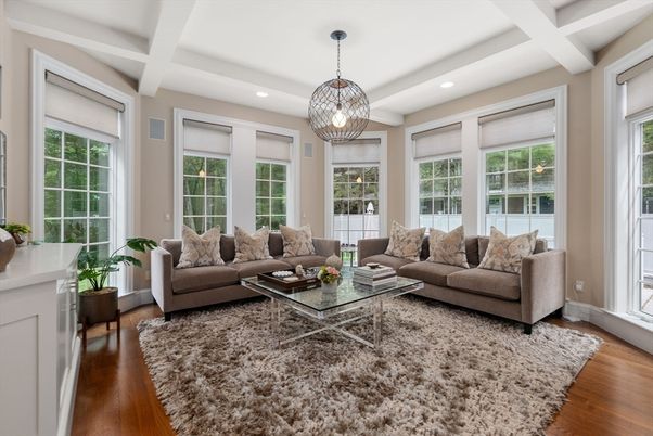 Interior, Living room, Pendant Lights, Recessed Lighting, Wood Texture Flooring