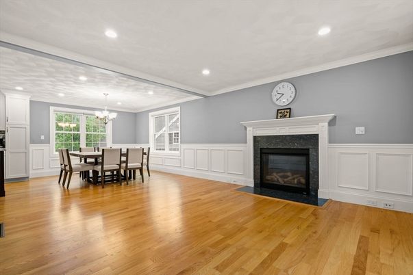 Chandelier, Dining room, Fireplace, Interior, Recessed Lighting, Wood Texture Flooring