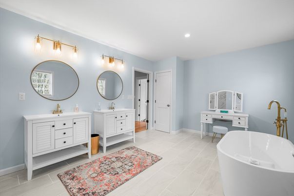 Bathroom, Dual Sink Vanities, Free Standing Baths, Interior, Recessed Lighting