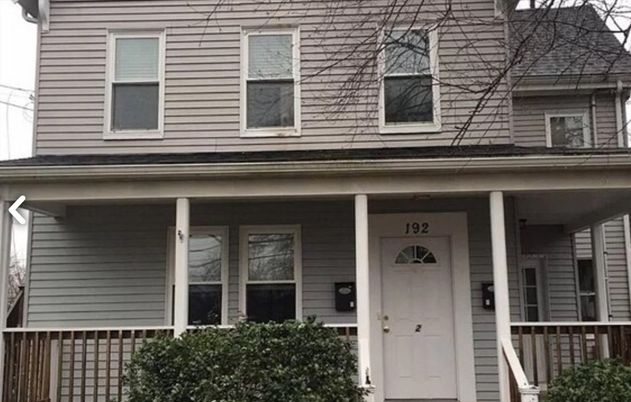 Exterior, Facade, Rowhouse