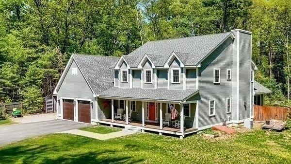 Attached, Backyard, Exterior, Facade, Farmhouse