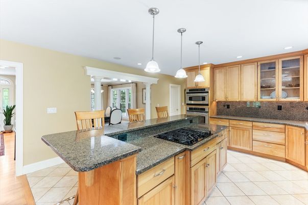 Dining room, Interior, Kitchen, Pendant Lights, Recessed Lighting, Stainless Steel Appliances