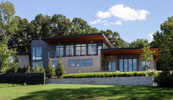 Backyard, Exterior, Facade, Modern