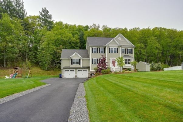 Attached, Backyard, Exterior, Facade, Playground, Farmhouse