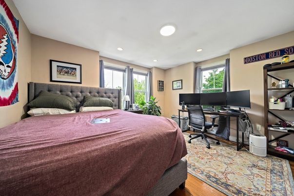 Bedroom, Home Office, Interior, Recessed Lighting, Wood Texture Flooring