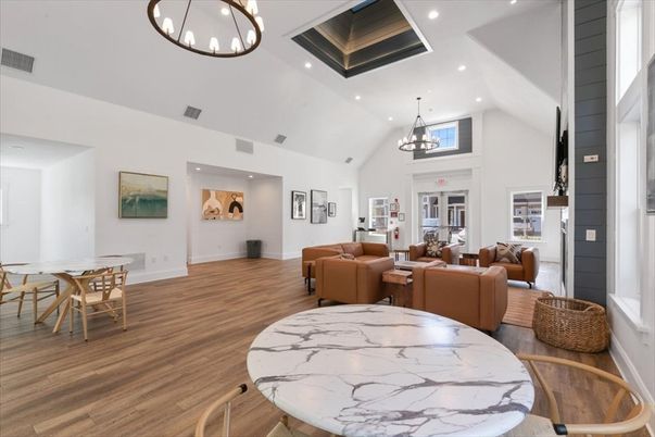 Chandelier, Dining room, Interior, Living room, Pendant Lights, Recessed Lighting, Wood Texture Flooring