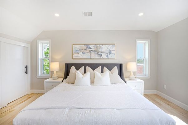 Bedroom, Interior, Recessed Lighting, Wood Texture Flooring