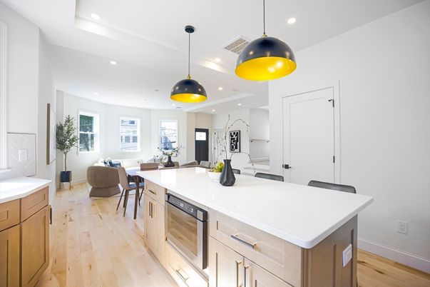 Dining room, Interior, Kitchen, Living room, Pendant Lights, Recessed Lighting, Wood Texture Flooring