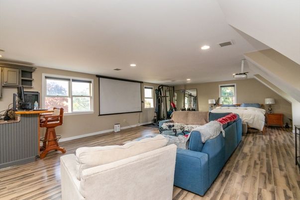 Bedroom, Interior, Living room, Recessed Lighting, Wood Texture Flooring