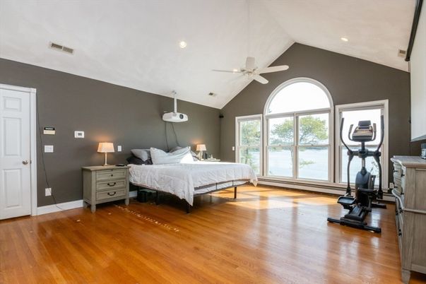 Bedroom, Fitness Equipment, Interior, Recessed Lighting, Wood Texture Flooring