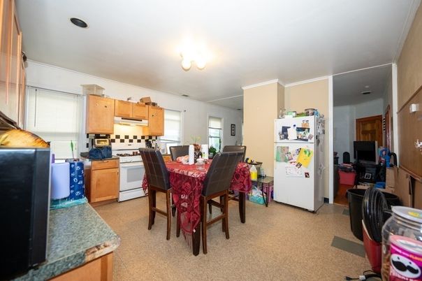 Dining room, Interior, Kitchen