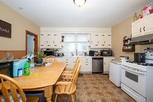 Dining room, Interior, Kitchen