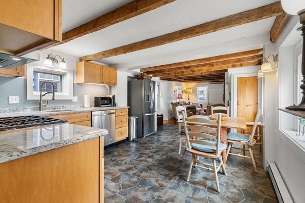 Dining room, Interior, Kitchen, Stainless Steel Appliances, Wooden Beams