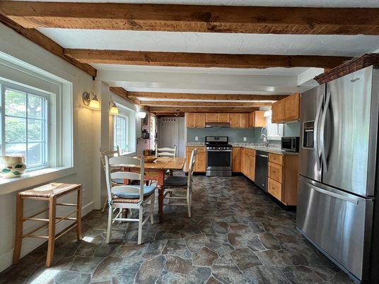 Dining room, Interior, Kitchen, Stainless Steel Appliances, Wooden Beams