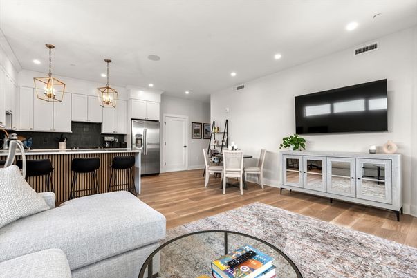 Dining room, Interior, Kitchen, Pendant Lights, Recessed Lighting, Stainless Steel Appliances, Wood Texture Flooring