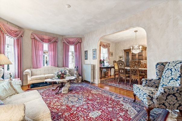 Chandelier, Dining room, Interior, Living room, Wood Texture Flooring