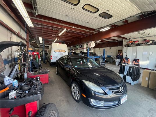 Garage, Interior