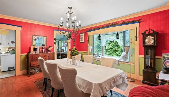 Chandelier, Dining room, Interior, Wood Texture Flooring