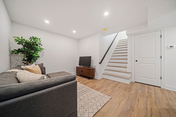 Interior, Living room, Recessed Lighting, Wood Texture Flooring