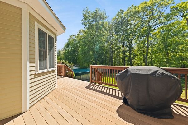 Exterior, Hot Tub