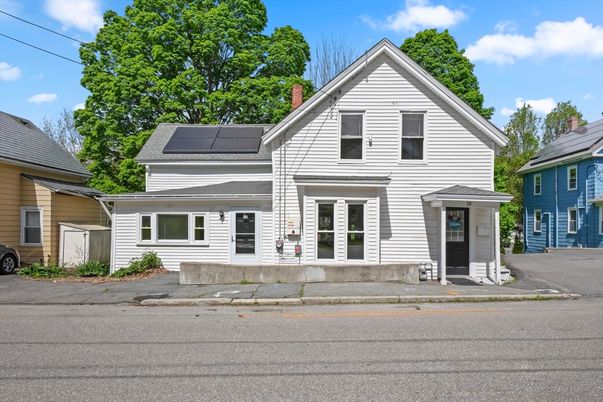 Exterior, Facade, Solar Panels, Farmhouse