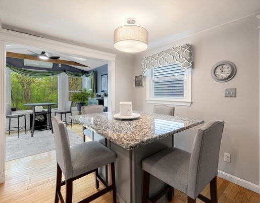 Dining room, Interior, Wood Texture Flooring