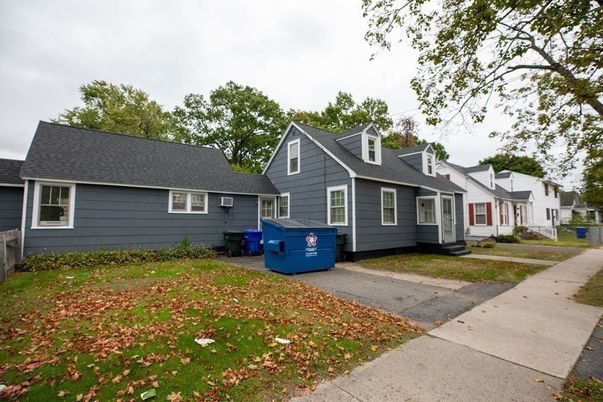 Exterior, Facade, Cape Cod