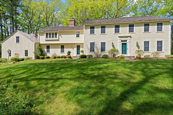 Backyard, Exterior, Facade, Georgian