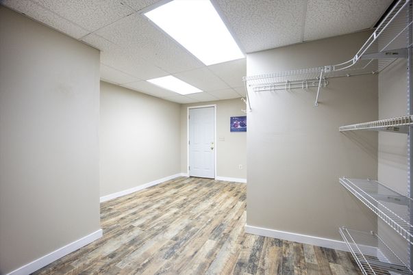 Interior, Recessed Lighting, Walk-in Closets, Wood Texture Flooring