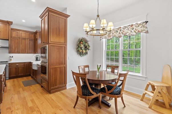 Chandelier, Dining room, Interior, Kitchen, Recessed Lighting, Wood Texture Flooring