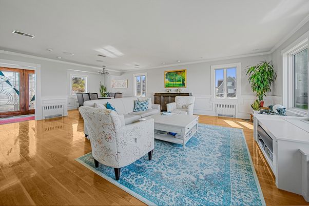 Dining room, Interior, Living room, Recessed Lighting, Wood Texture Flooring