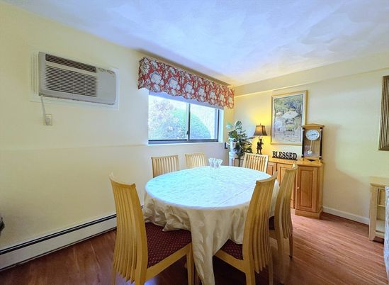 Dining room, Interior, Wood Texture Flooring