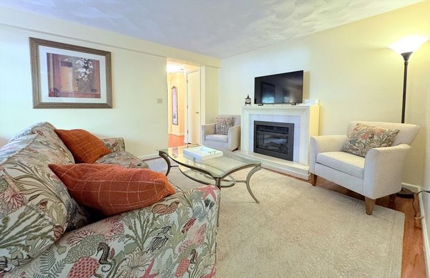 Fireplace, Interior, Living room
