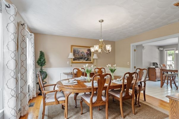 Chandelier, Dining room, Interior, Wood Texture Flooring