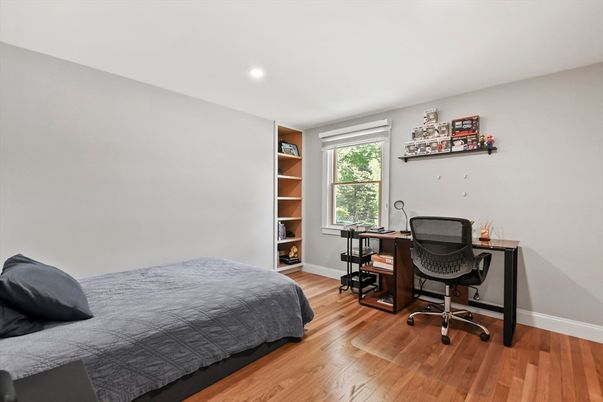 Bedroom, Home Office, Interior, Recessed Lighting, Wood Texture Flooring
