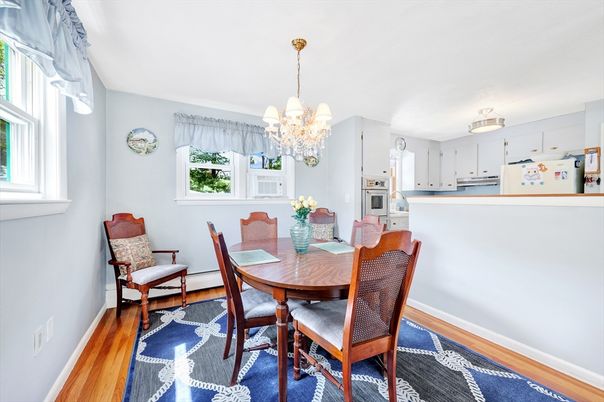 Chandelier, Dining room, Interior, Kitchen, Wood Texture Flooring