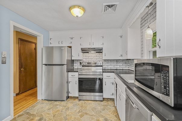 Interior, Kitchen, Stainless Steel Appliances, Wood Texture Flooring