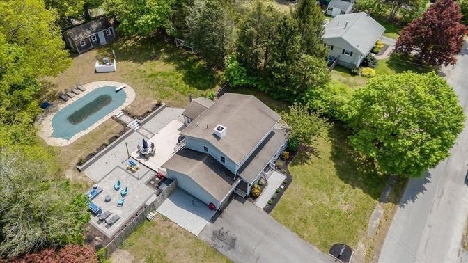 Exterior, Drone
