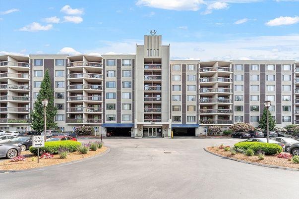 Exterior, Facade, Condo Building
