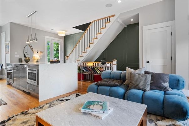 Interior, Kitchen, Living room, Pendant Lights, Recessed Lighting, Stainless Steel Appliances, Wood Texture Flooring