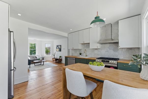 Interior, Kitchen, Living room, Pendant Lights, Recessed Lighting, Stainless Steel Appliances, Wood Texture Flooring
