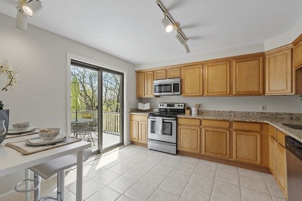 Interior, Kitchen, Stainless Steel Appliances