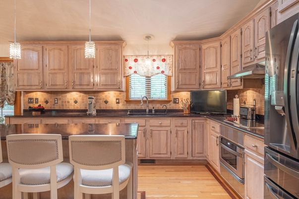 Interior, Kitchen, Pendant Lights, Stainless Steel Appliances, Wood Texture Flooring