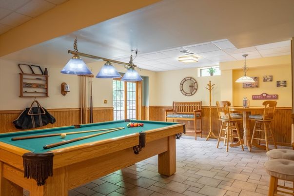 Billiard Table, Game Room, Interior, Pendant Lights