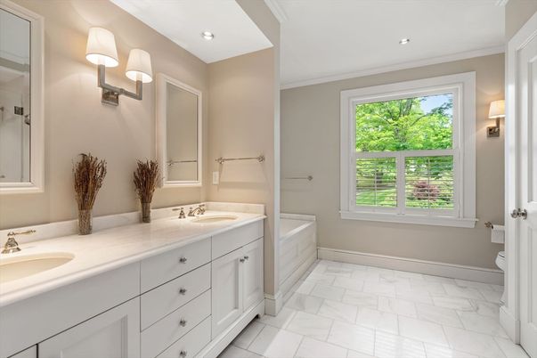 Bathroom, Dual Sink Vanities, Interior, Marble, Recessed Lighting