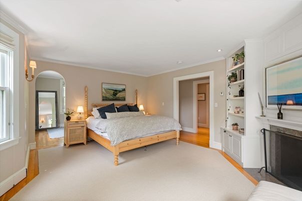 Bedroom, Fireplace, Interior, Recessed Lighting, Wood Texture Flooring