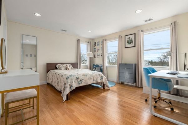 Bedroom, Home Office, Interior, Recessed Lighting, Wood Texture Flooring