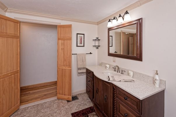 Bathroom, Dual Sink Vanities, Interior, Wood Texture Flooring
