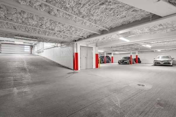 Garage, Interior